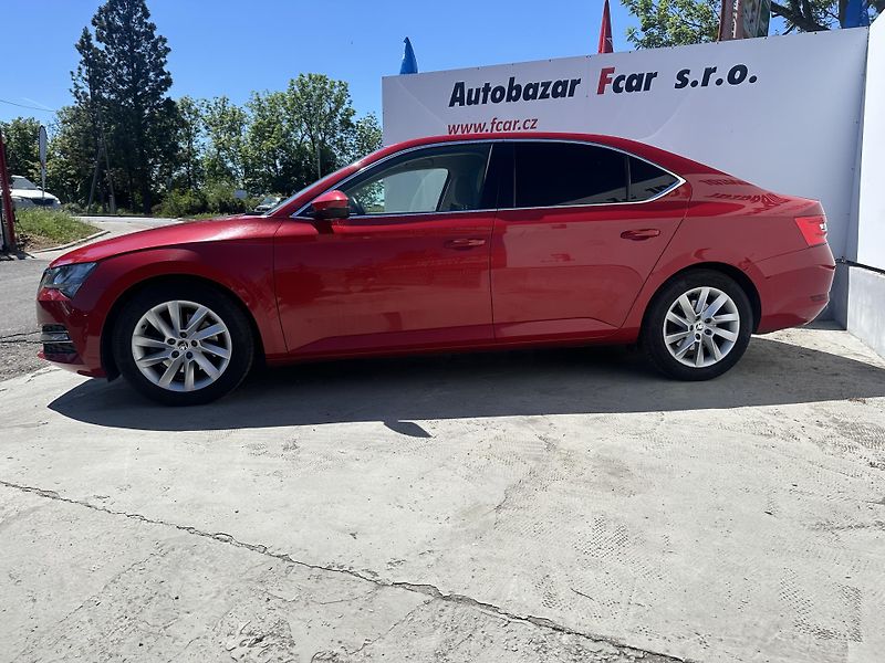 Škoda Superb (2020) 2.0 TDI rezervace - fotka 4 z 30