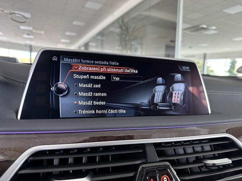 BMW Řada 7 730d xDrive*Laser*Dověry*Masáž - fotka 25 z 46
