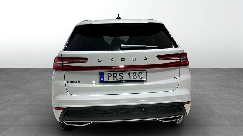 Škoda Kodiaq iV Sportline Pano HuD Canton T - fotka 5 z 13