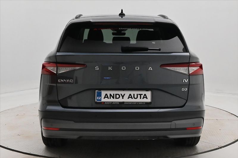 Škoda Enyaq iV 60 132kW SOH 92% FIRST Edit - fotka 6 z 26