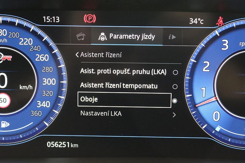 Jaguar F-Pace SVR 5.0 V8 AWD 405kW DPH - fotka 48 z 50