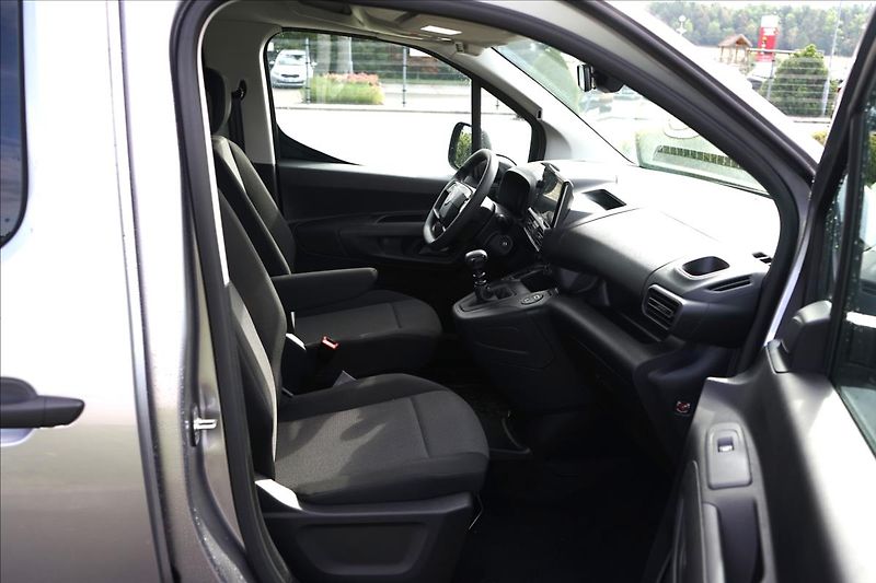 Citroën Berlingo (2026) 1,5 Diesel 100k ManualYOUPROFI - fotka 13 z 24