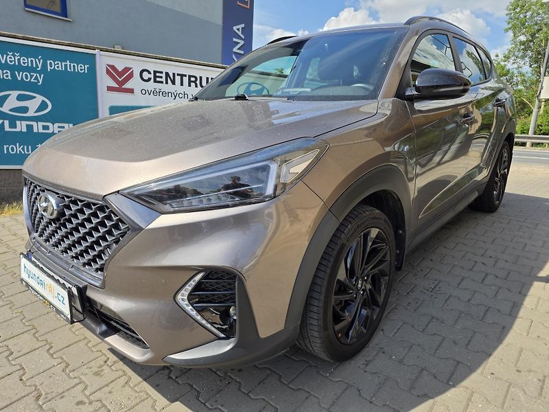 Hyundai Tucson 1.6-N-LINE-4x4-TOP STAV - fotka 6 z 21