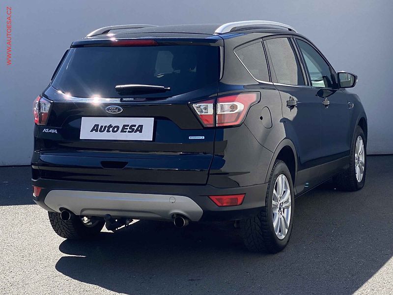 Ford Kuga (2018) 1.5 EB, Trend, TZ - fotka 4 z 16