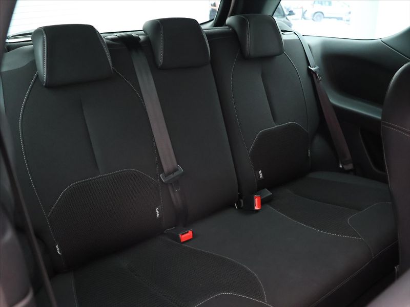Citroën DS3 1,6 VTi 88 kW Aut. klima - fotka 13 z 31