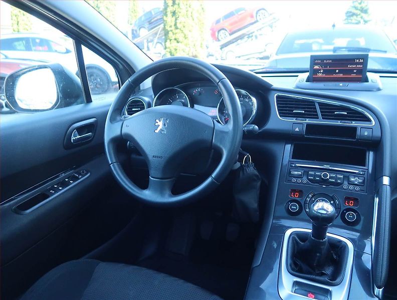 Peugeot 3008 (2011) 1.6 VTi, Navi, Tempomat - fotka 7 z 14