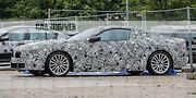 Maskovaný prototyp chystaného BMW řady 8.
