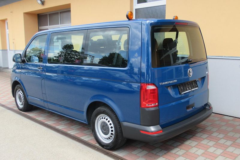 Volkswagen Transporter T6 2.0TDI KLIMA EL.DVEŘE 9MÍST - fotka 2 z 25
