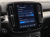 Volvo XC40 (2026) B3 AUT DARK PLUS - náhled 51