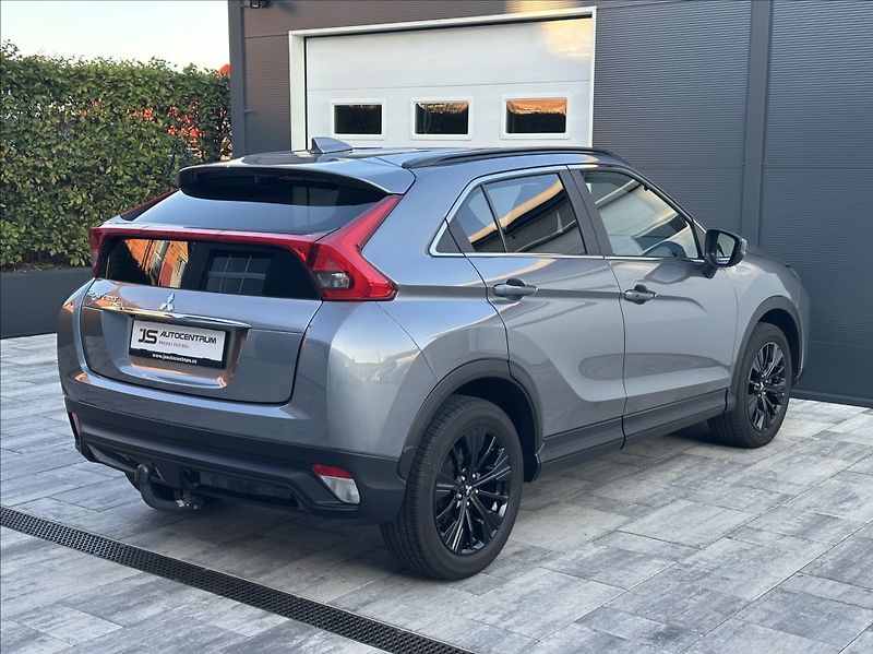 Mitsubishi Eclipse Cross 1,5 Turbo 163PS  Connect+ A/T - fotka 7 z 54