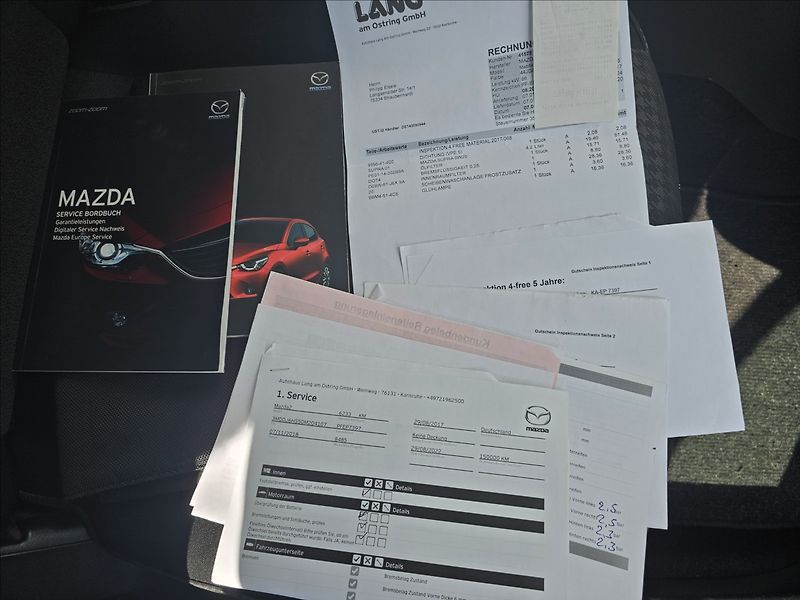 Mazda 2 1,5 L SKYACTIV G90 5MT Kizoku - fotka 30 z 43