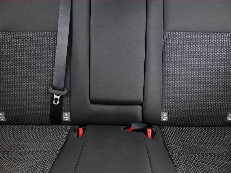 Toyota Corolla (2019) 1.6 Valvematic, ČR,1.maj - fotka 8 z 17