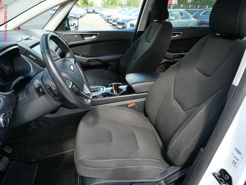 Ford S-MAX (2016) 2.0 TDCi, AT, STK6/28 - fotka 9 z 33