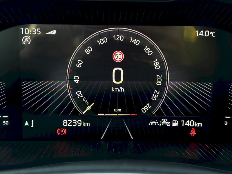 Škoda Kamiq (2025) 1.0 TSI / 85 kW / SELECTION - fotka 18 z 34