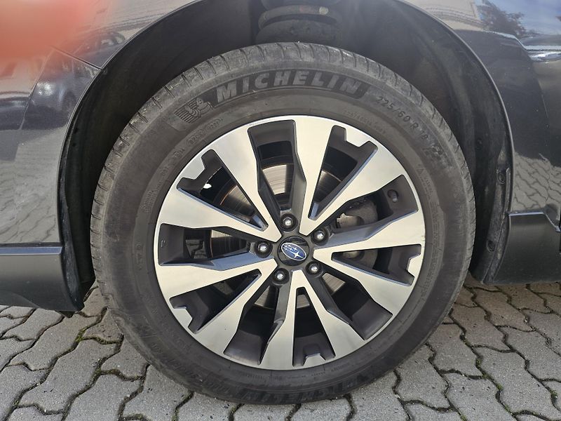 Subaru Outback (2017) 2 TD kůže, NAVI - TOP stav - fotka 19 z 20