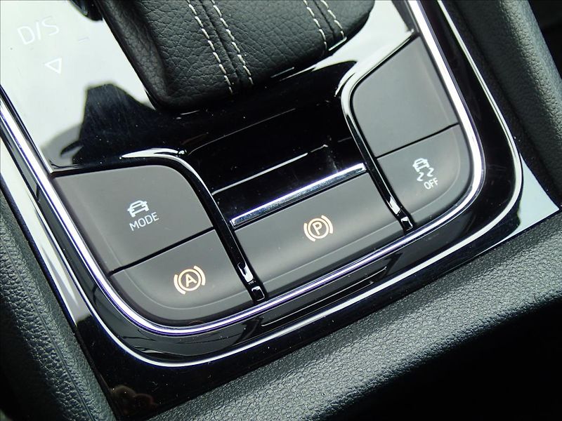Škoda Kodiaq 1,5 Sportline, Automat - fotka 29 z 72