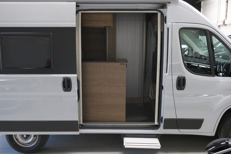 Fiat Ducato (2025) FULLVANS 2,2MTJ 140k L2H2 - fotka 26 z 50