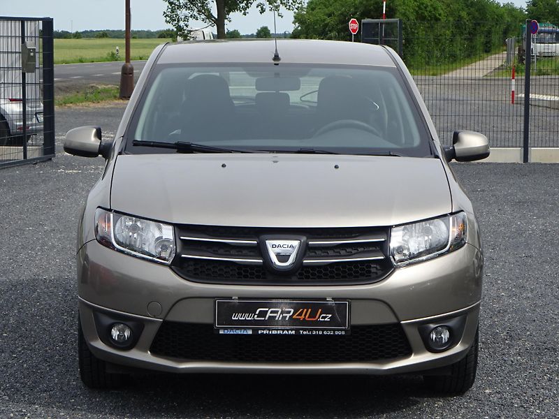 Dacia Sandero 1.2 55kW 2.MAJITEL ČR KLIMA - fotka 2 z 22