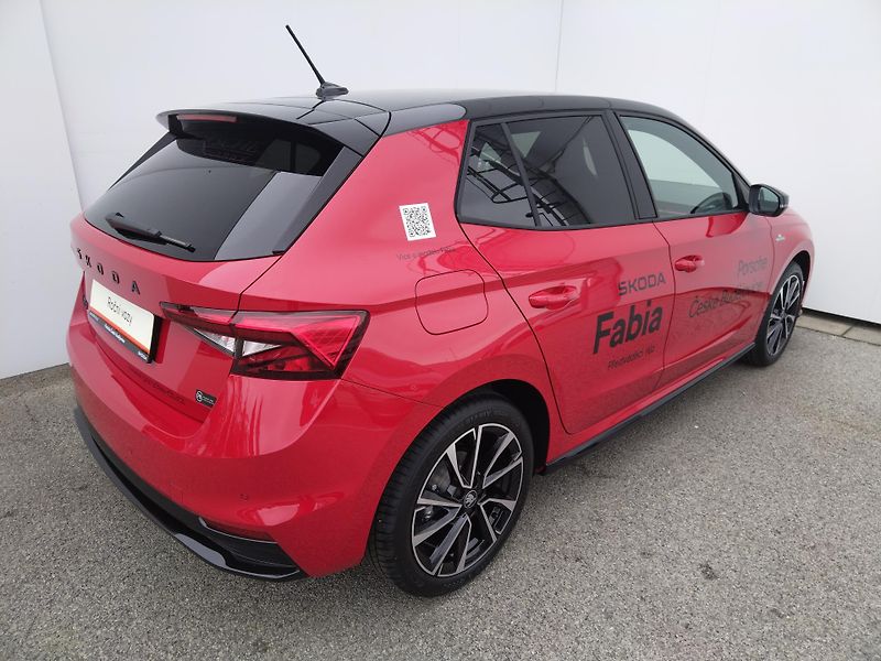 Škoda Fabia 1,0TSI - fotka 2 z 27