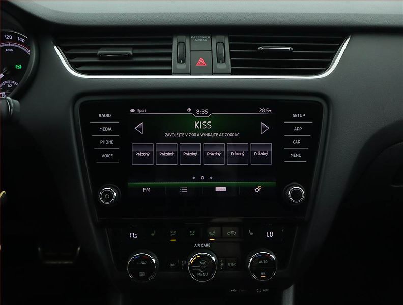 Škoda Octavia (2017) RS 2.0 TSI - fotka 12 z 16