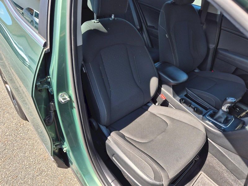 Kia Sportage (2022) Comfort 1.6 CRDi 85kW 6°manuál - fotka 18 z 29