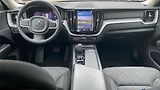 Volvo XC60 MOMENTUM PRO, B4 AWD, 145+10 k - náhled 11
