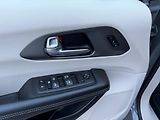 Chrysler Pacifica (2022) +DPH+PENTASTAR+NIGHT EDITION+ - náhled 14