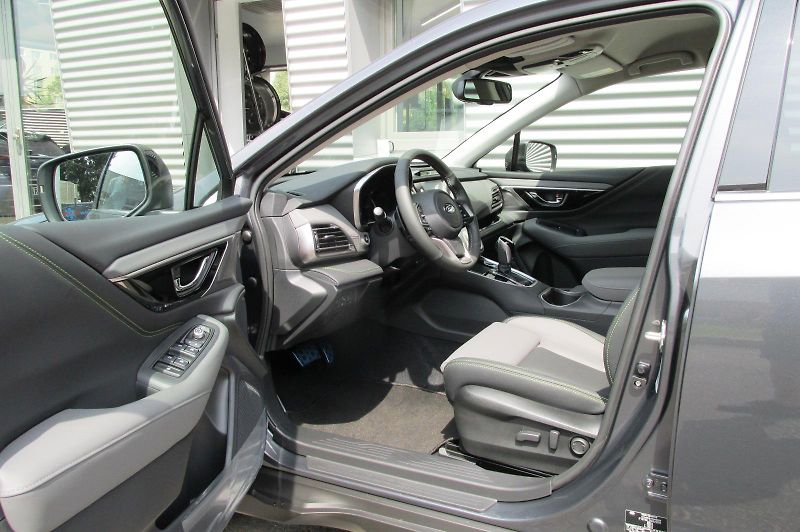 Subaru Outback (2025) 2,5i FIELD  MY25.5 - fotka 7 z 34