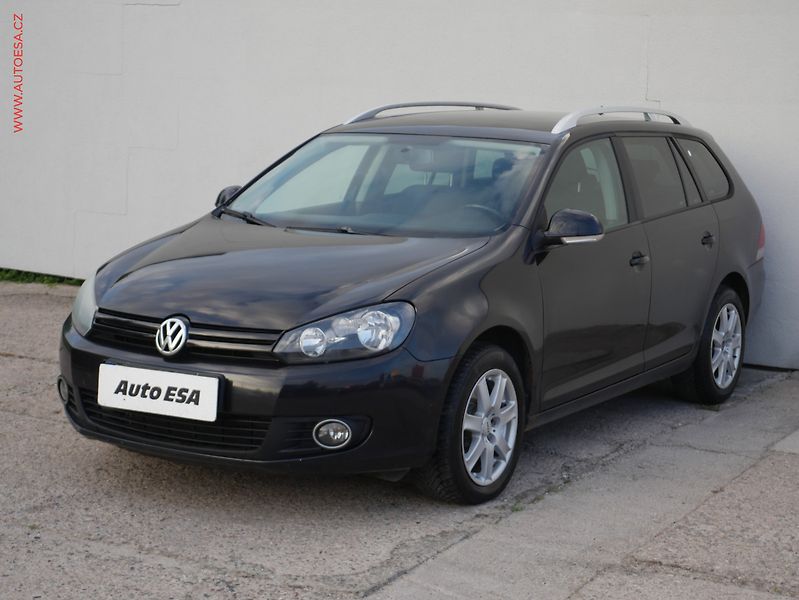 Volkswagen Golf (2010) 1.6 TDi, ČR, autoAC, temp - fotka 3 z 18