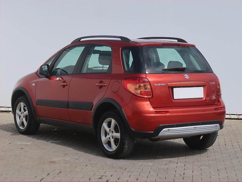 Suzuki SX4 (2009) 1.6 VVT, 4X4, Vyhř. sedaček - fotka 4 z 13