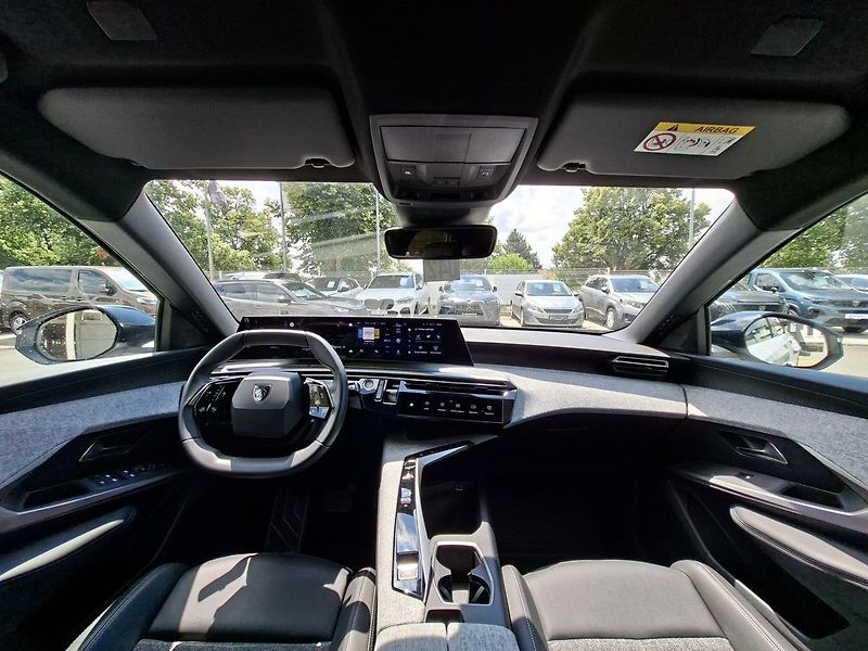 Peugeot 3008 ALLURE HYBRID 145k e-DCS6 - fotka 2 z 29