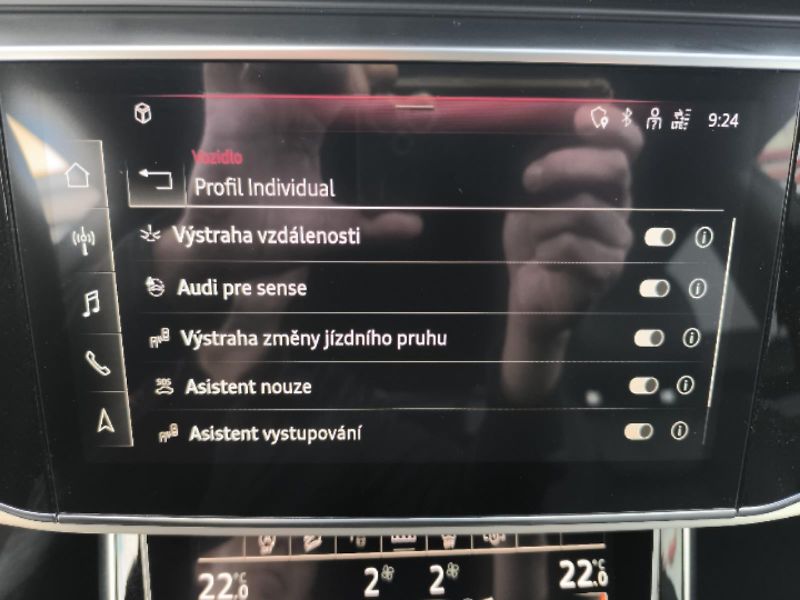 Audi Q8 3.0 TFSi S-Line - fotka 17 z 25