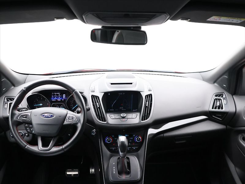 Ford Kuga 2.0 TDCi 132kW AWD ST-Line - fotka 22 z 29