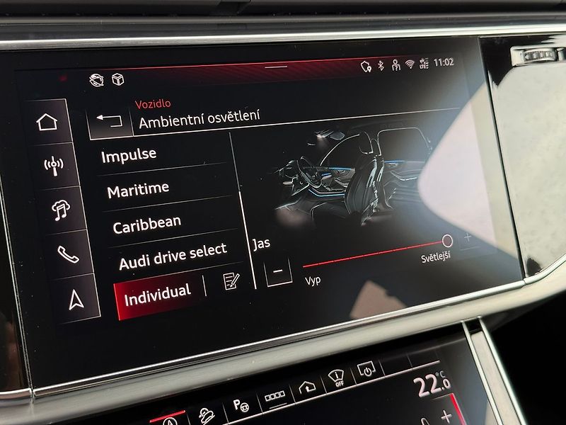 Audi Q7 3.0TDI 210kW S-line 7m ZÁRUKA - fotka 17 z 22