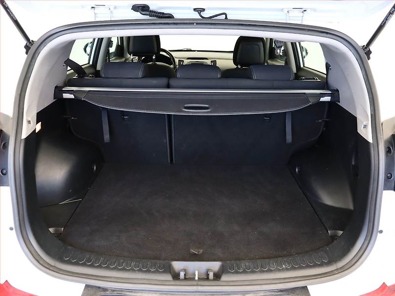 Kia Sportage (2013) 1.6 GDI, ČR,1.maj, Tempomat - fotka 11 z 15