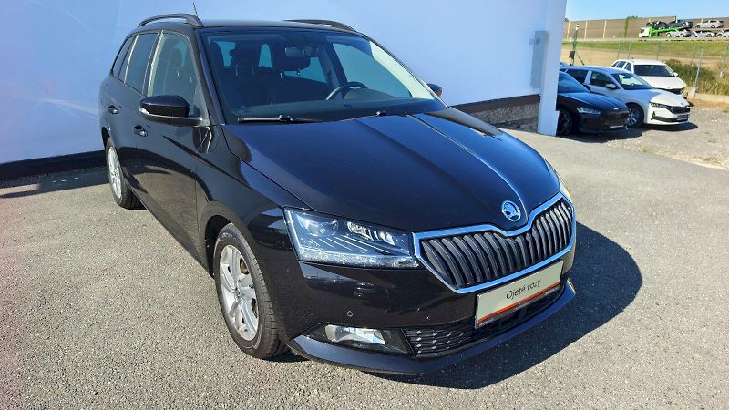 Škoda Fabia (2021) FAB COM STYLE 70TSI/1.0 M5F LE - fotka 26 z 31