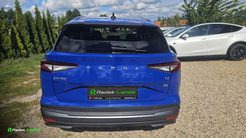 Škoda Enyaq (2022) adaptivní tempomat,LED,kamera - fotka 7 z 10