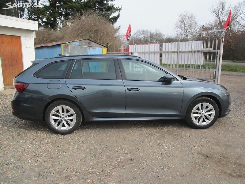 Škoda Octavia 1,5TSI-110KW + STK ČR - fotka 8 z 26