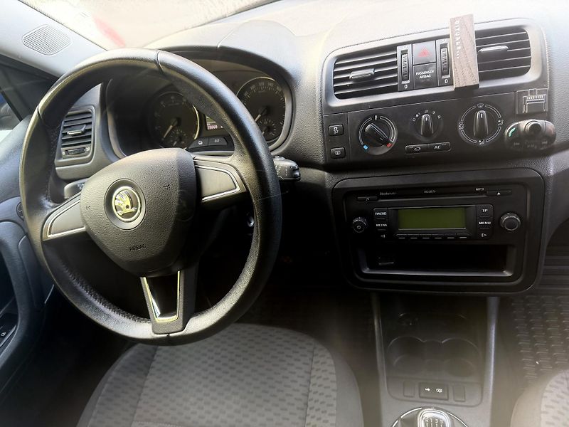 Škoda Fabia (2013) Škoda Fabia manuál  - fotka 7 z 15