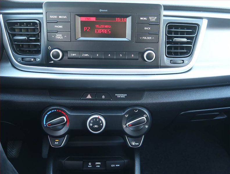 Kia Rio (2019) 1.25 CVVT, Serv.kniha - fotka 12 z 17