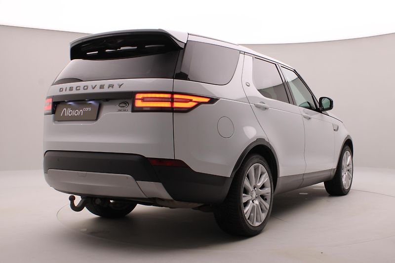 Land Rover Discovery TD6 HSE AWD AUT 7míst - fotka 12 z 44