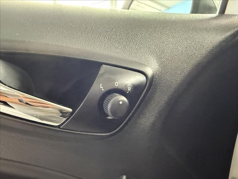 Seat Ibiza 1,2   TSI,ŘEMEN,STYLE,1.MAJITE - fotka 11 z 24