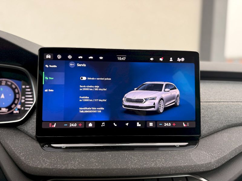 Škoda Octavia (2024) COMBI TOP SELECTION 2,0 TDI 11 - fotka 29 z 33