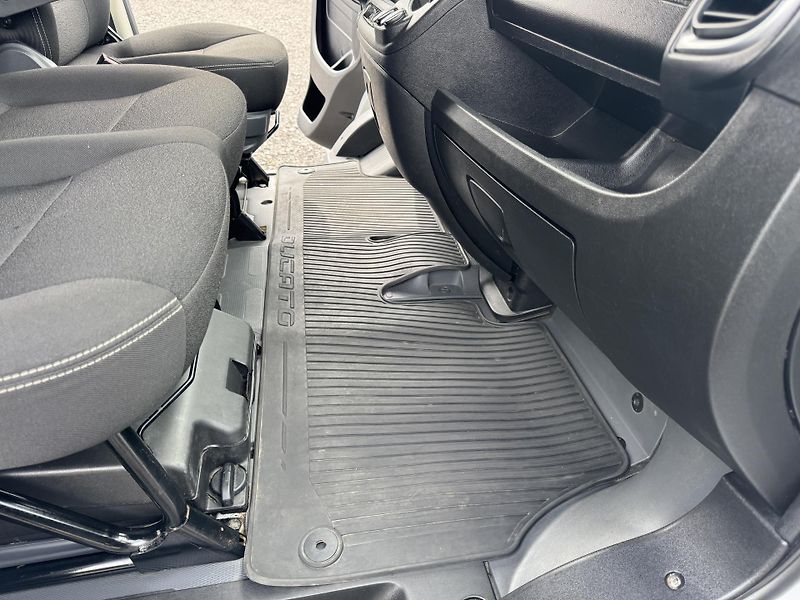 Fiat Ducato L1H1,103kw,9míst,2x klima,DPH - fotka 23 z 37