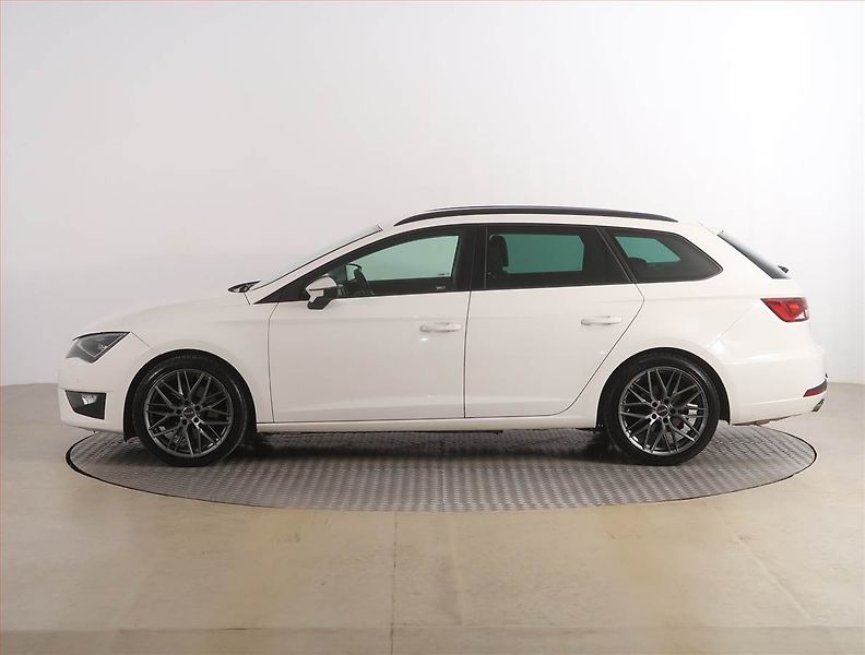 Seat Leon (2014) Sport 2.0 TDI, Navi, Tempomat - fotka 3 z 19