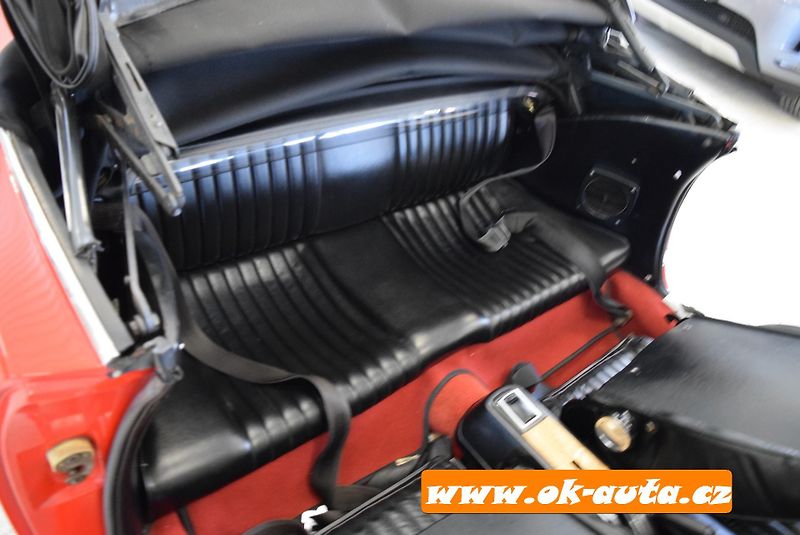 Fiat 124 Spider 1.6 SPORT SPIDER rv 1969 - fotka 23 z 50