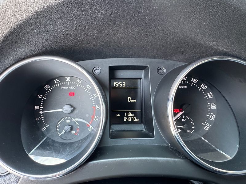 Škoda Yeti (2012) 2.0 TDi, 4x4, nájezd 84.tisíc - fotka 18 z 33
