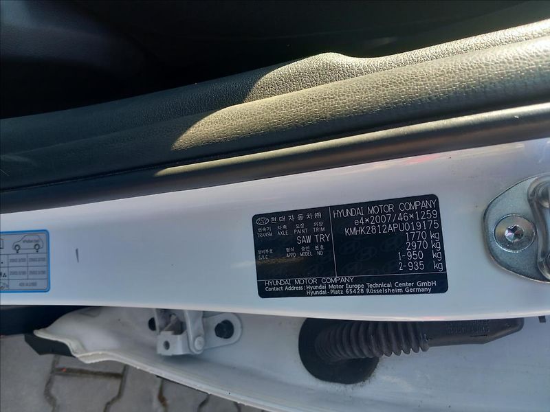 Hyundai Kona 1,0 TGDI SMART, tažné zař. - fotka 15 z 25