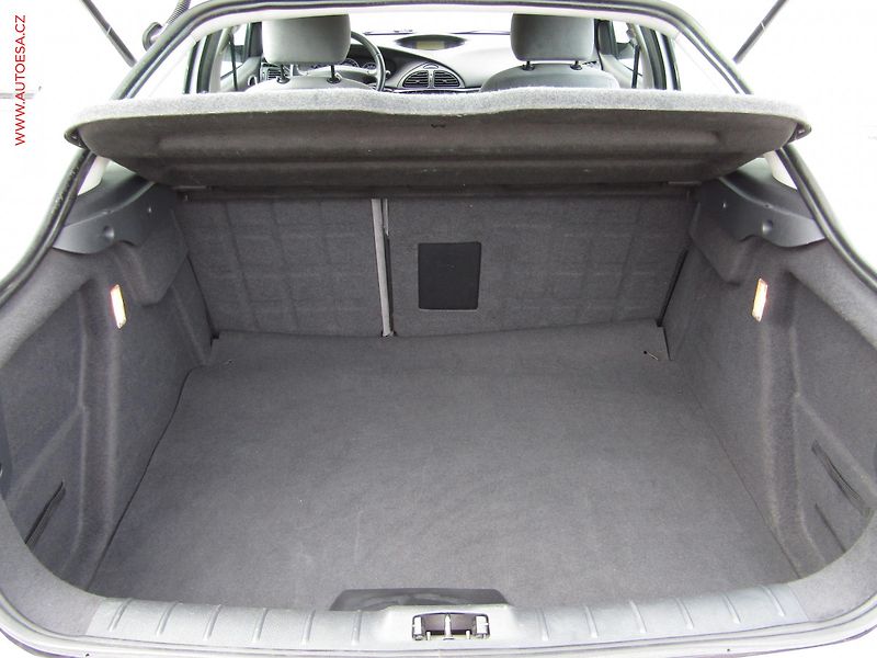 Citroën C5 (2007) 2.0i, ČR, AT - fotka 7 z 14