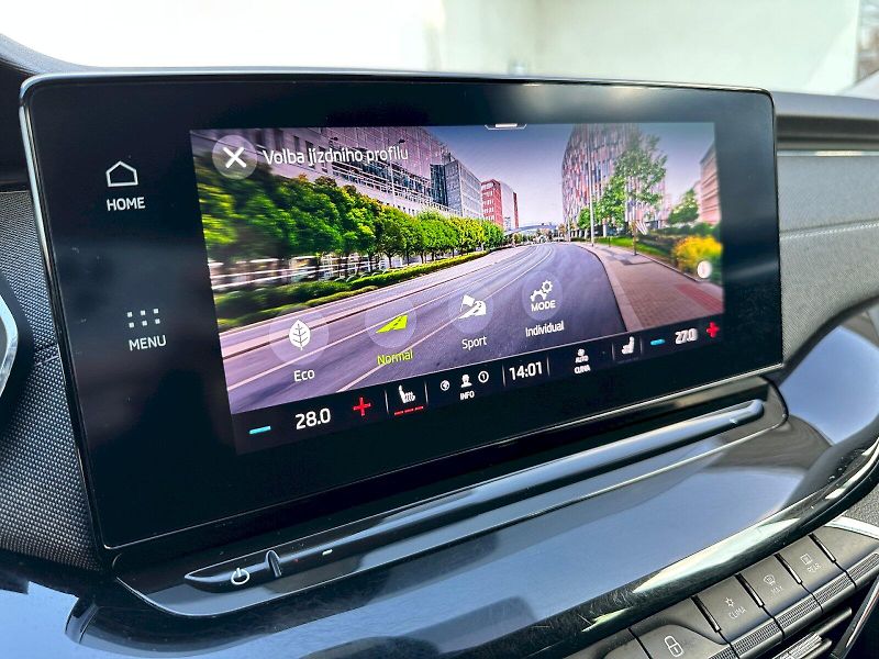 Škoda Octavia (2022) 2.0 TDI 85kW Style Combi - fotka 14 z 22